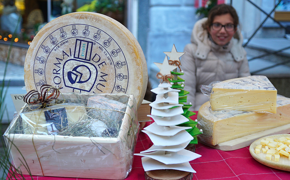 Valle Brembana • La Festa del Formaggio a Branzi Manifestazioni in